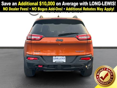 Used 2015 Jeep Cherokee Trailhawk w/ Leather Interior Group image 5