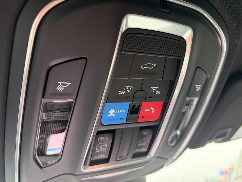 New 2026 Jeep Grand Cherokee Altitude AWD/4WD image 21