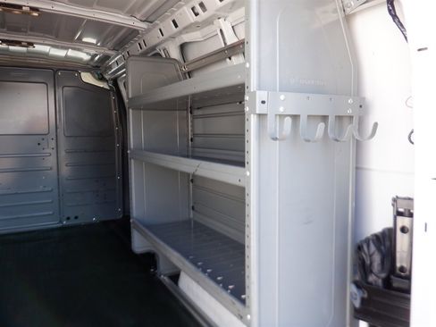 Used 2023 GMC Savana 2500 w/ Driver Convenience Package image 6