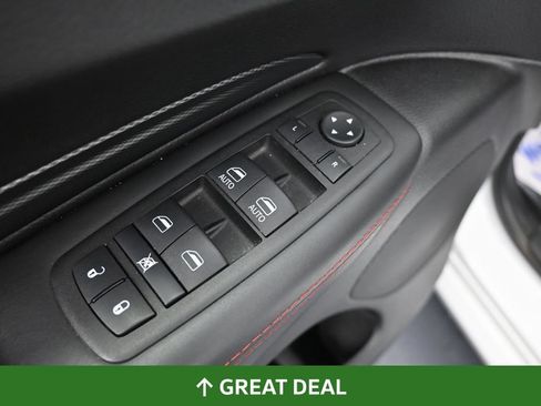 Used 2025 Dodge Durango R/T AWD/4WD image 34
