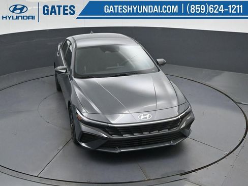 New 2026 Hyundai Elantra Sport FWD image 45