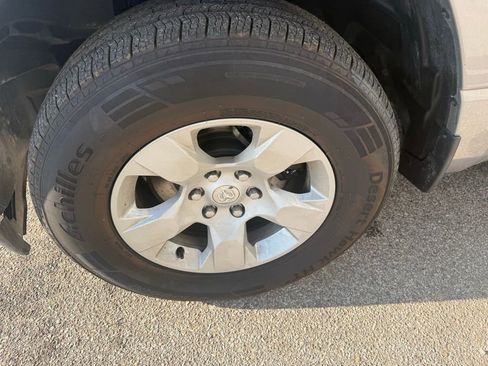 Used 2019 RAM 1500 Big Horn image 10