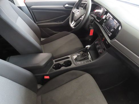 Used 2019 Volkswagen Jetta S image 25