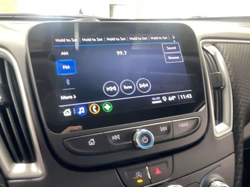Used 2023 Chevrolet Malibu LS FWD image 16