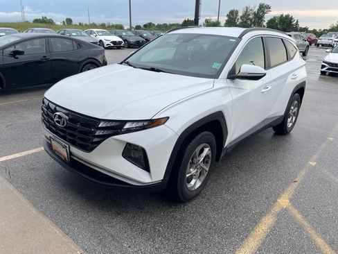 Used 2022 Hyundai Tucson SEL w/ Cargo Package AWD/4WD image 3