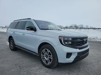 Used 2025 Ford Expedition Active video 1