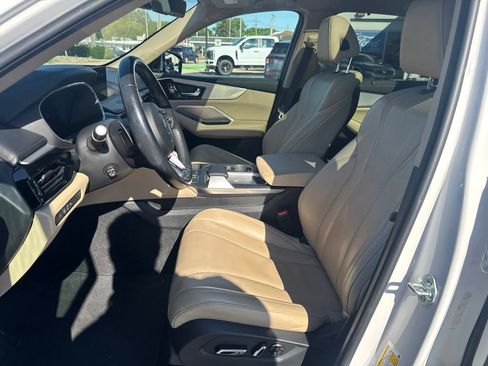 Used 2023 Acura MDX SH-AWD w/ Technology Package image 10