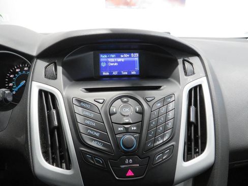 Used 2013 Ford Focus SE image 18