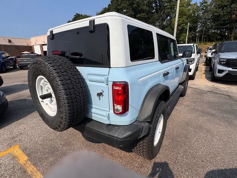 Used 2025 Ford Bronco Heritage Edition AWD/4WD image 5