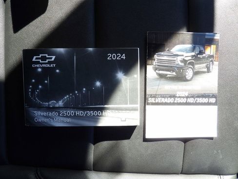 Used 2024 Chevrolet Silverado 2500 W/T w/ WT Convenience Package image 46