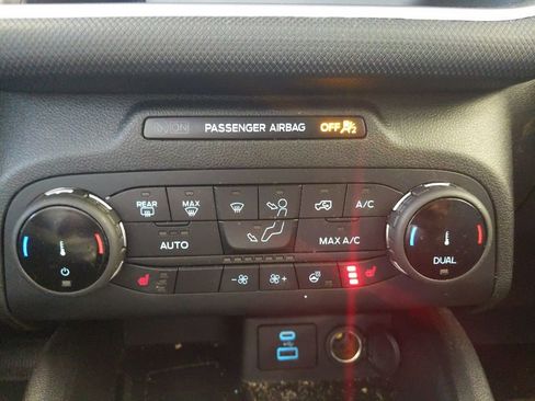 Used 2022 Ford Bronco Sport Outer Banks w/ Tech Package AWD/4WD image 21