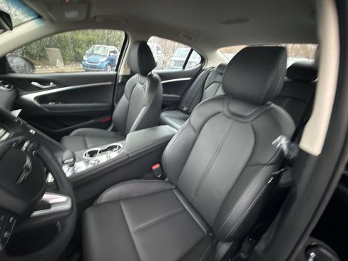 Used 2026 Genesis G70 2.5T Prestige RWD image 17