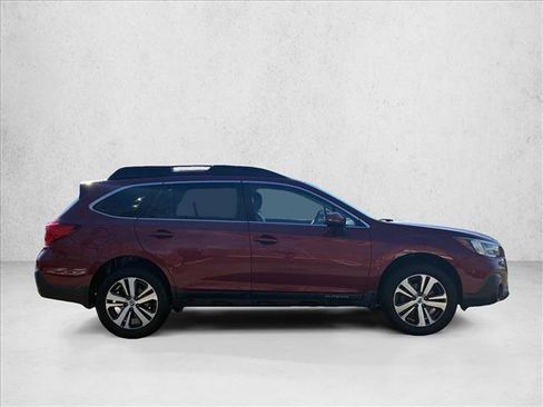 Used 2019 Subaru Outback 2.5i Limited w/ Popular Package #2 image 4
