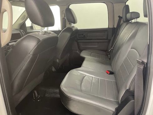 Used 2022 RAM 1500 Tradesman w/ Chrome Appearance Group AWD/4WD image 14