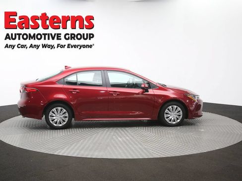 Used 2025 Toyota Corolla LE FWD image 44