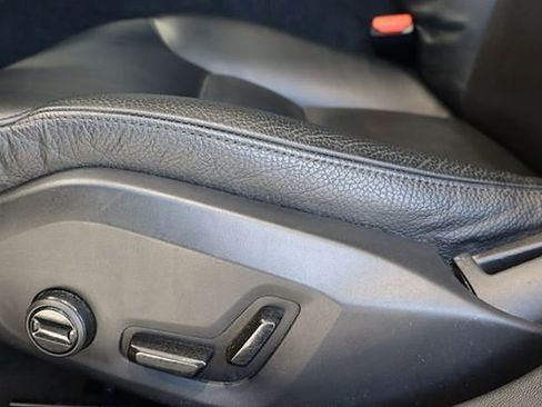 Used 2024 Volvo S60 B5 Plus AWD/4WD image 19