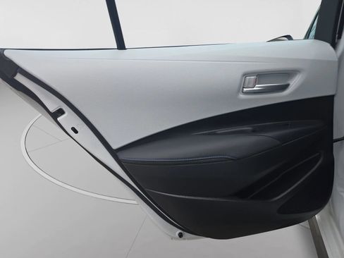 Used 2022 Toyota Corolla SE FWD image 26