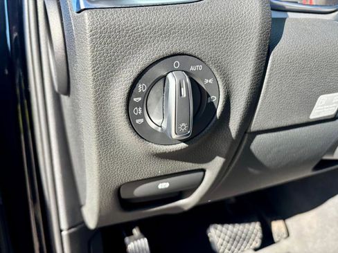 Used 2015 Audi Q7 TDI Premium Plus w/ Premium Plus Package image 27