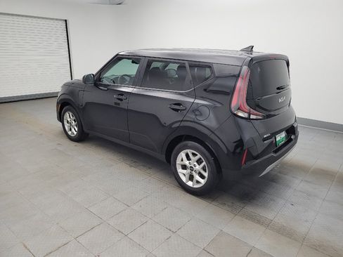 Used 2023 Kia Soul S image 3