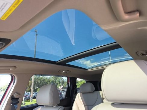 Certified 2023 Hyundai Santa Fe SEL w/ Premium Package FWD image 5