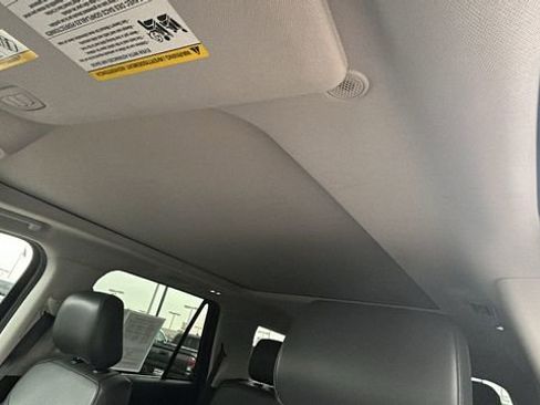 Certified 2025 Ford Expedition Active image 25