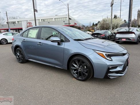 New 2026 Toyota Corolla SE image 1