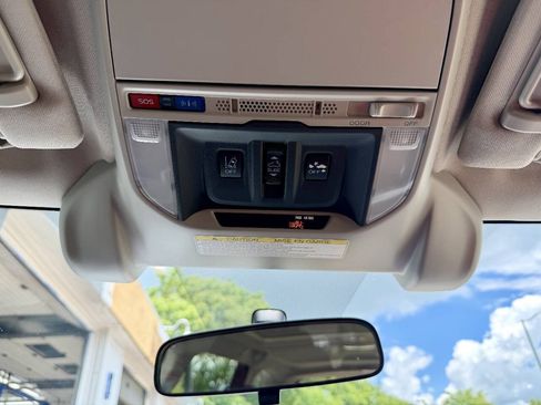 Used 2019 Subaru Forester Premium AWD/4WD image 51