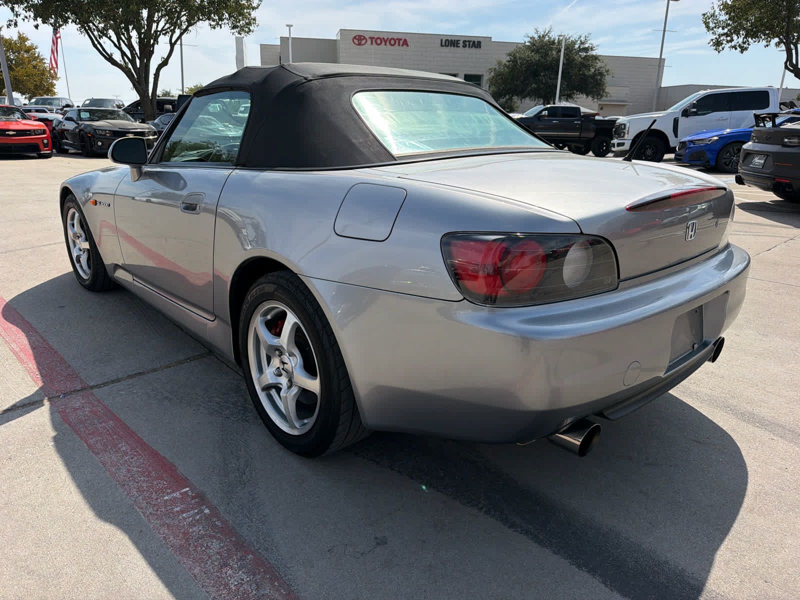 Used 2001 Honda S2000 image 2