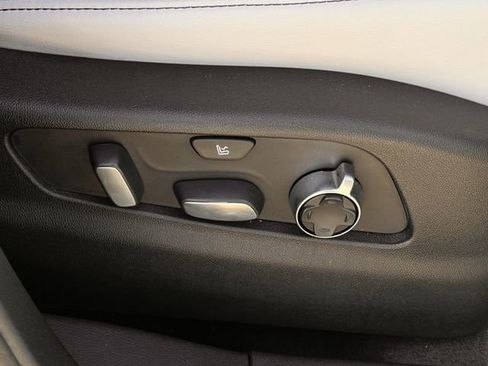 Certified 2024 Cadillac XT4 Sport image 28