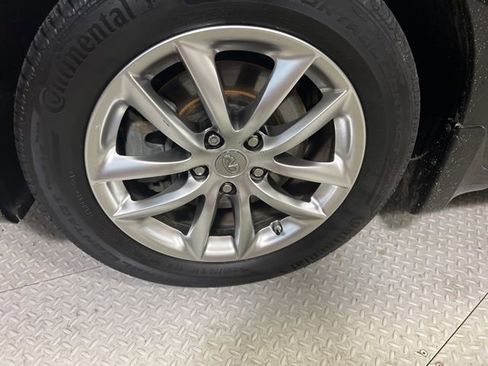 Used 2009 INFINITI G37 Journey w/ Premium Pkg image 16