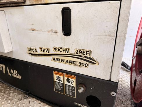 Used 2015 Chevrolet Silverado 3500 W/T image 26