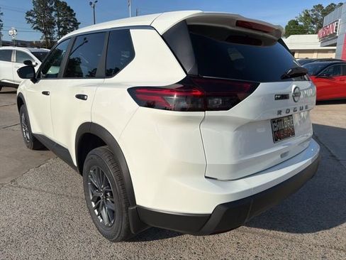 New 2026 Nissan Rogue S FWD image 8