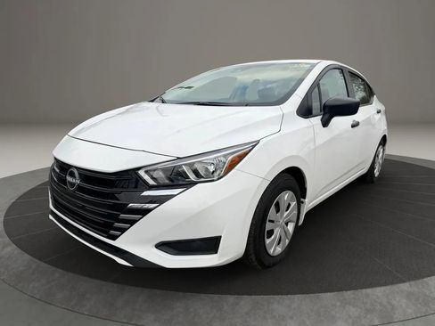 Used 2024 Nissan Versa S w/ Trunk Package image 1
