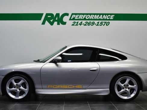 Used 2001 Porsche 911 Carrera RWD image 2
