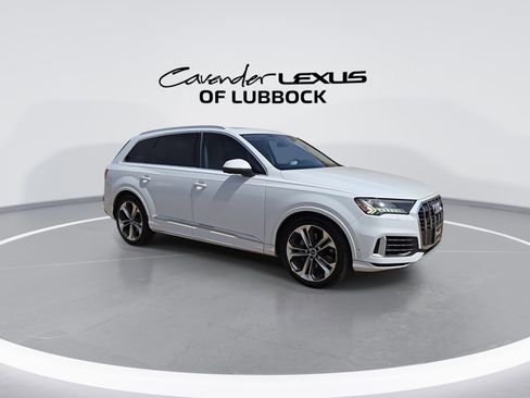 Used 2021 Audi Q7 3.0T Prestige w/ Prestige Package AWD/4WD image 2