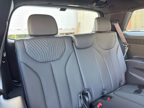 Used 2025 Hyundai Palisade Calligraphy AWD/4WD image 45