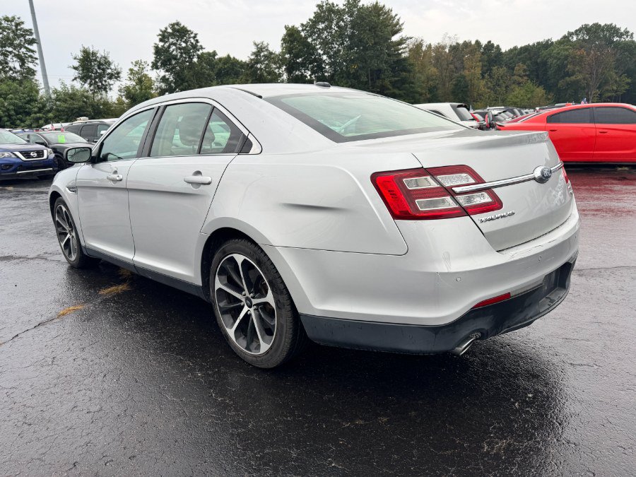 Used 2015 Ford Taurus SEL w/ Equipment Group 201A AWD/4WD image 3