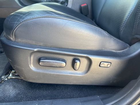 Used 2022 Toyota Tacoma TRD Sport w/ TRD Premium Sport Package image 14