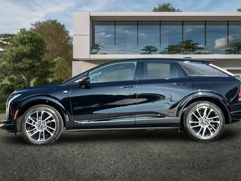 New 2026 Cadillac Optiq Sport 1 w/ LPO, Floor Liner Package image 7