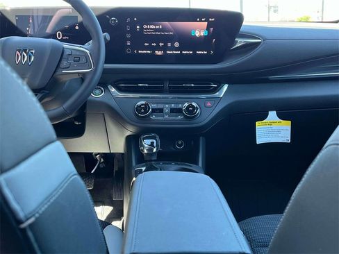 New 2025 Buick Envista Preferred w/ Convenience I Package image 13