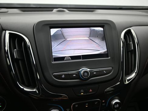 Used 2024 Chevrolet Equinox RS FWD image 12