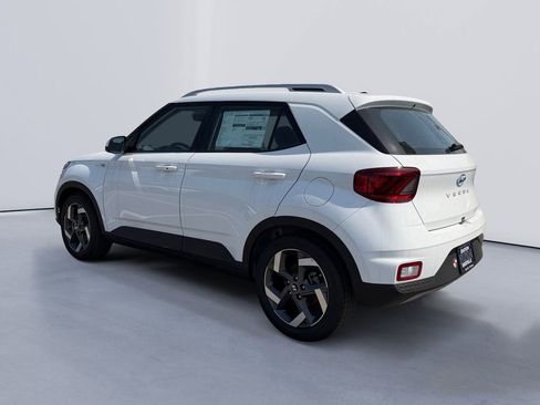 New 2026 Hyundai Venue SEL image 5