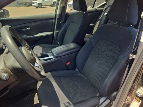Used 2020 Nissan Sentra S FWD image 13