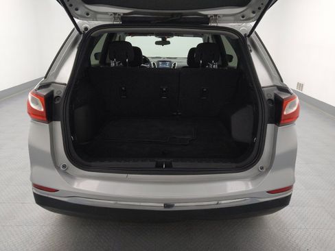 Used 2018 Chevrolet Equinox LT FWD image 29