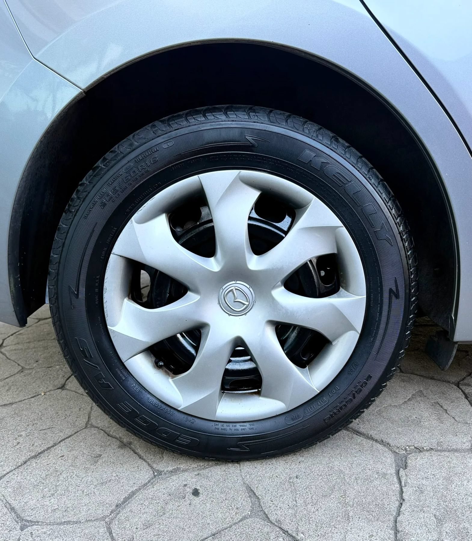 Used 2014 MAZDA MAZDA3 i Sport FWD image 42