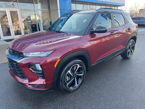 Used 2023 Chevrolet TrailBlazer RS w/ Convenience Package image 2