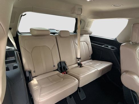 Used 2024 Ford Expedition Limited RWD image 29
