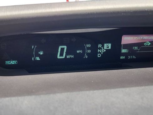 Used 2012 Toyota Prius Three w/ Solar Roof Pkg FWD image 17
