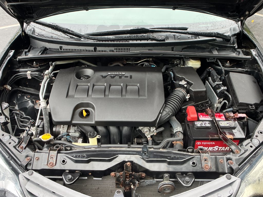 Used 2016 Toyota Corolla LE FWD image 21