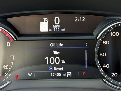 Used 2025 Cadillac XT5 Premium Luxury image 22